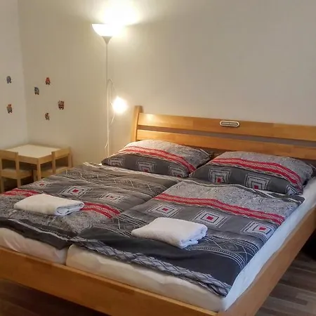 Jezerka * Praga