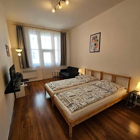 Jezerka - Free Parking - Easy Access To Center Appartamento