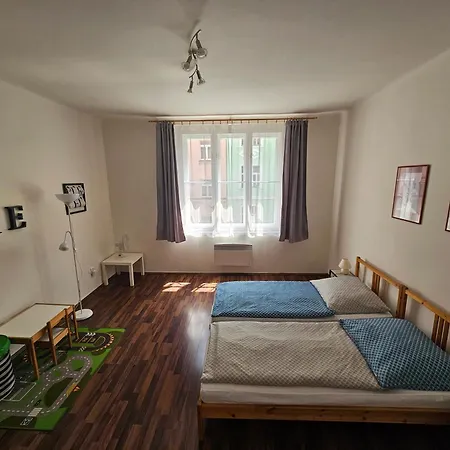 Jezerka - Free Parking - Easy Access To Center