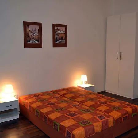 Appartamento Jezerka - Free Parking - Easy Access To Center Praga