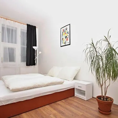 Jezerka - Free Parking - Easy Access To Center Appartamento *
