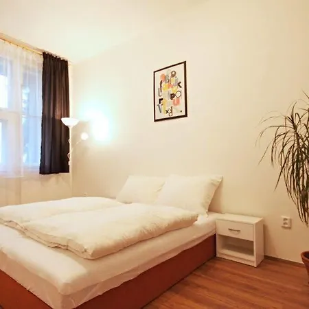 Jezerka - Free Parking - Easy Access To Center *